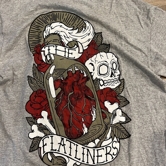 The flat liners Tshirt size medium - Picture 4 of 4